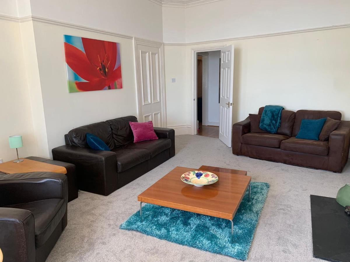 Beachfront Apartment With Bbq Sun Deck Bornemouth Extérieur photo