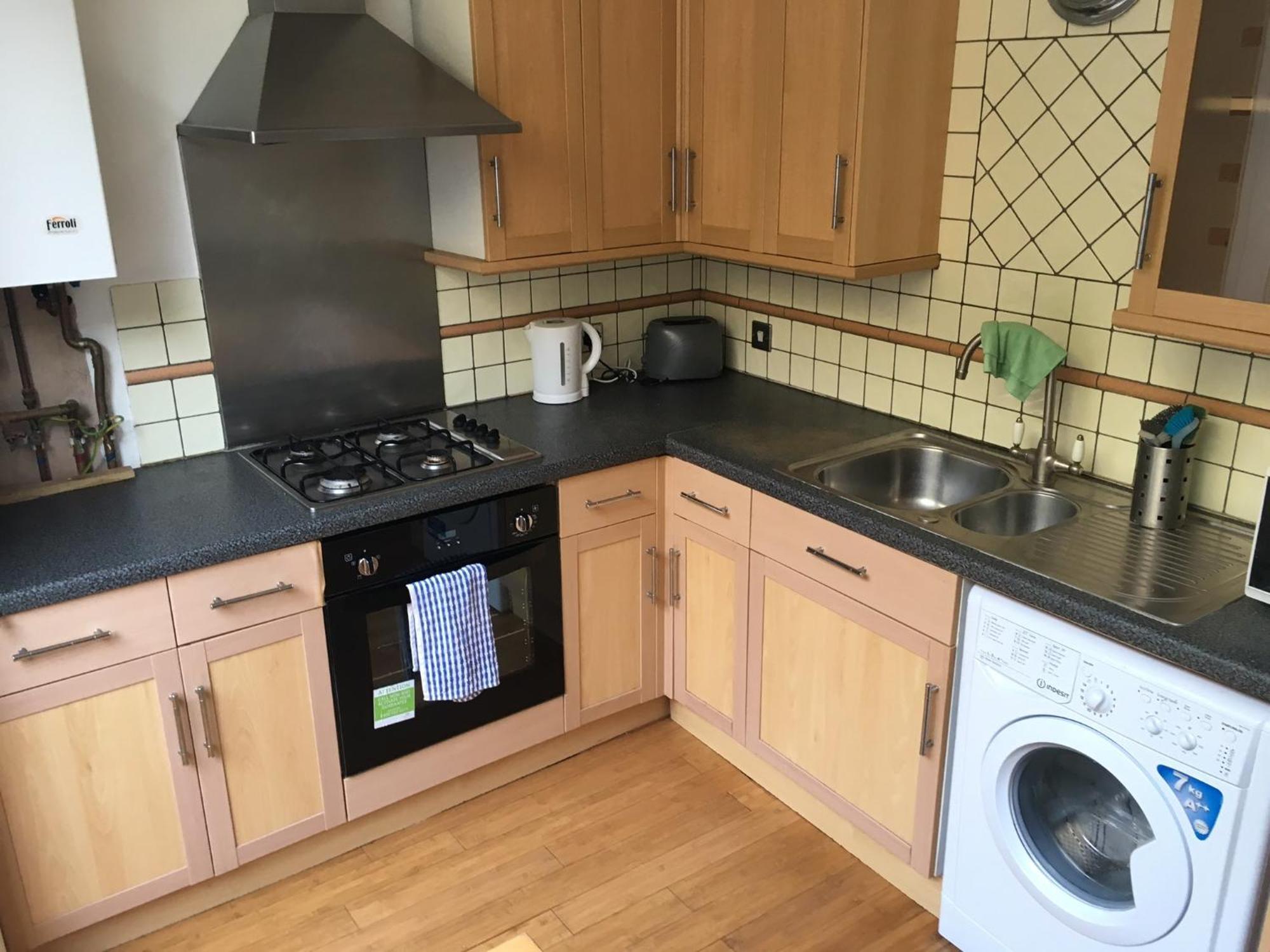 Beachfront Apartment With Bbq Sun Deck Bornemouth Extérieur photo